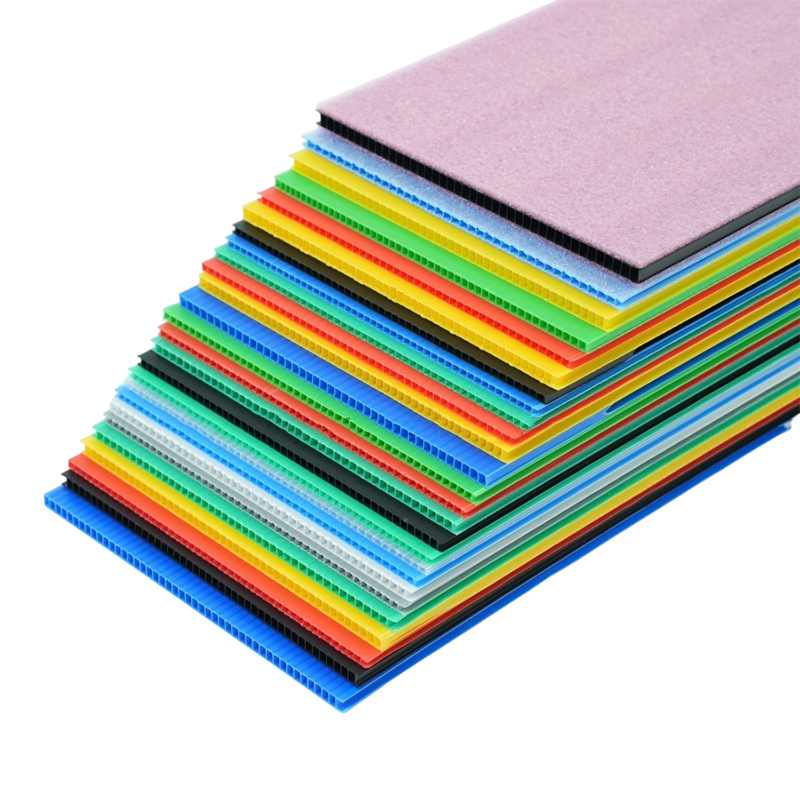 Carton ondulat din plastic cu perete dublu rezistent pentru ambalaje logistice