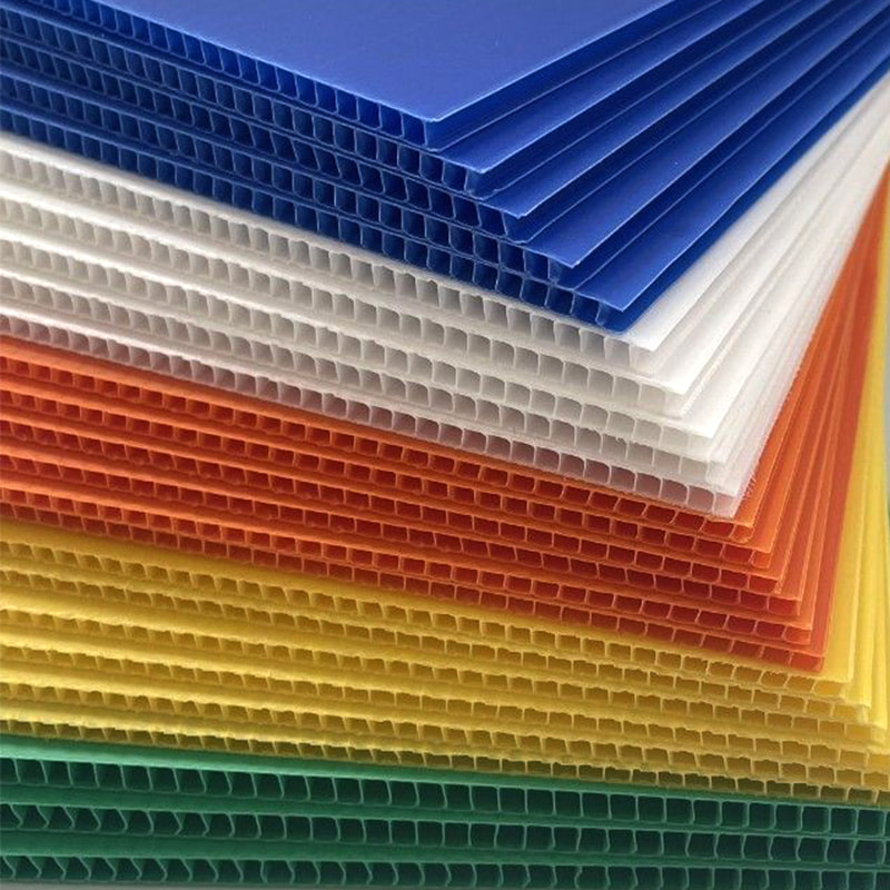 Carton ondulat tubular din PP rezistent la intemperii