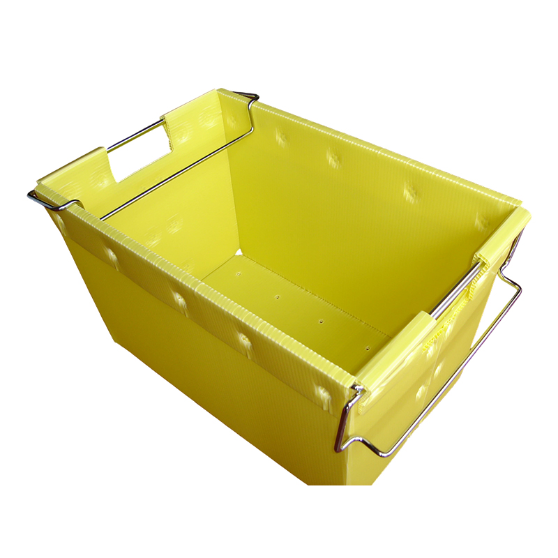 Tote poștale stivuibile din plastic ondulat