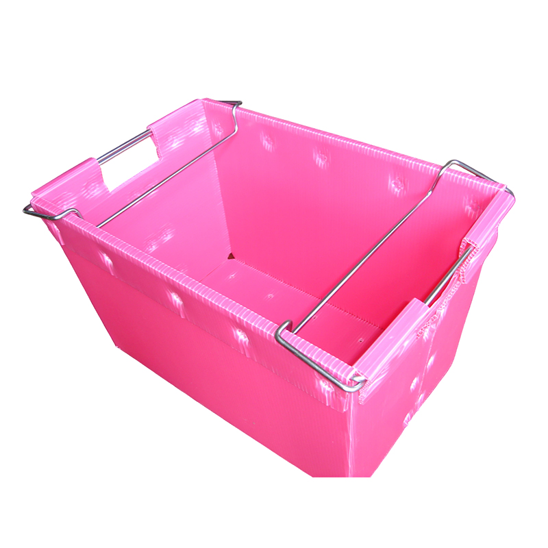 Tote poștale stivuibile din plastic ondulat