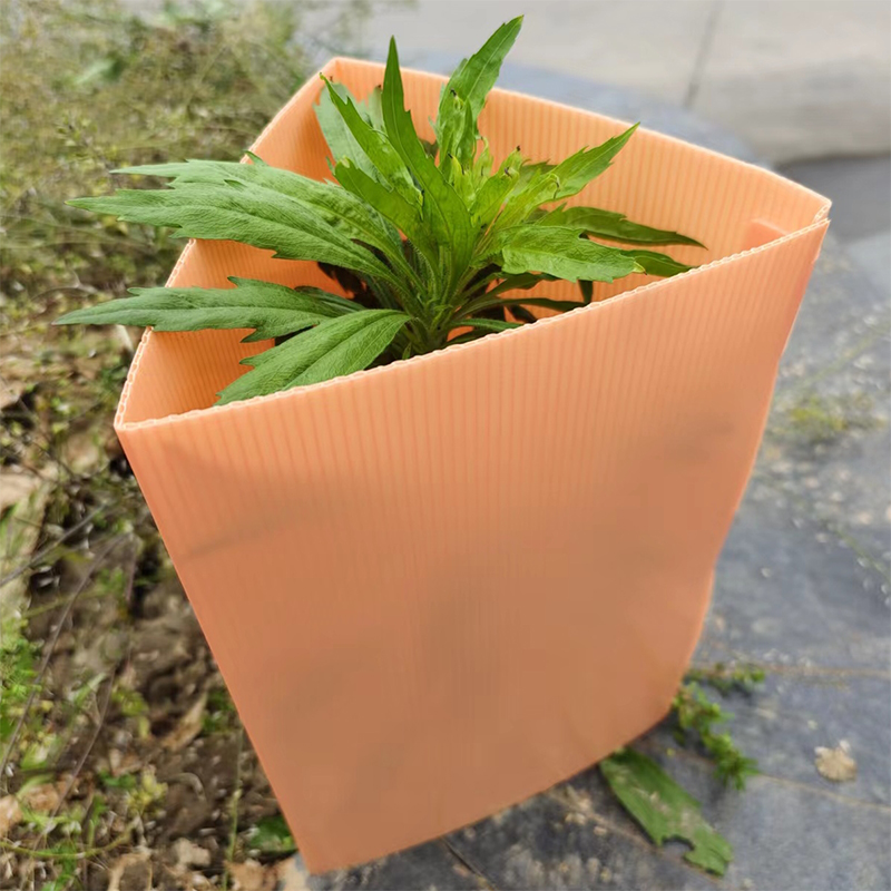 Protecții pentru arbori din plastic ondulat stabilizați UV